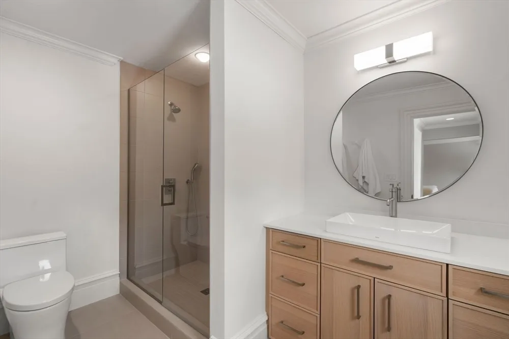 300 Glen Rd, Weston, MA 02493