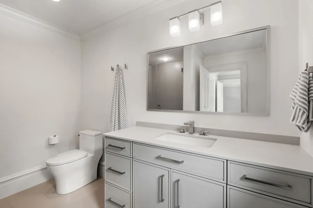 300 Glen Rd, Weston, MA 02493