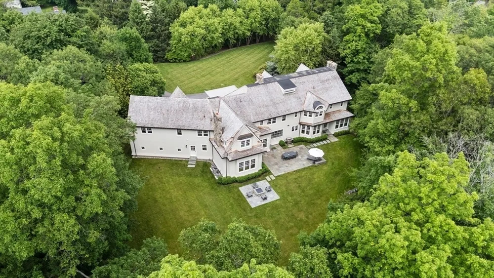 300 Glen Rd, Weston, MA 02493