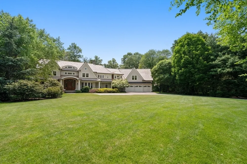 300 Glen Rd, Weston, MA 02493