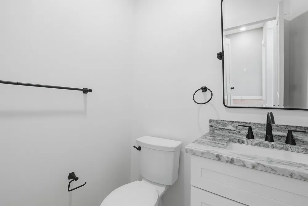 Lady Walsingham Way, Laconia, NH 03246