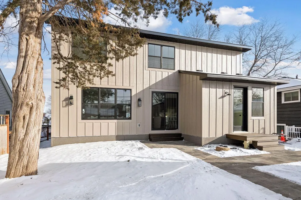 330 11th Ave N, Hopkins, MN 55343