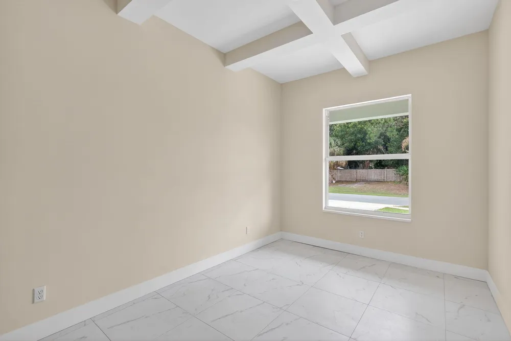 1974 SW Idaho Ln, Port St Lucie, FL 34953