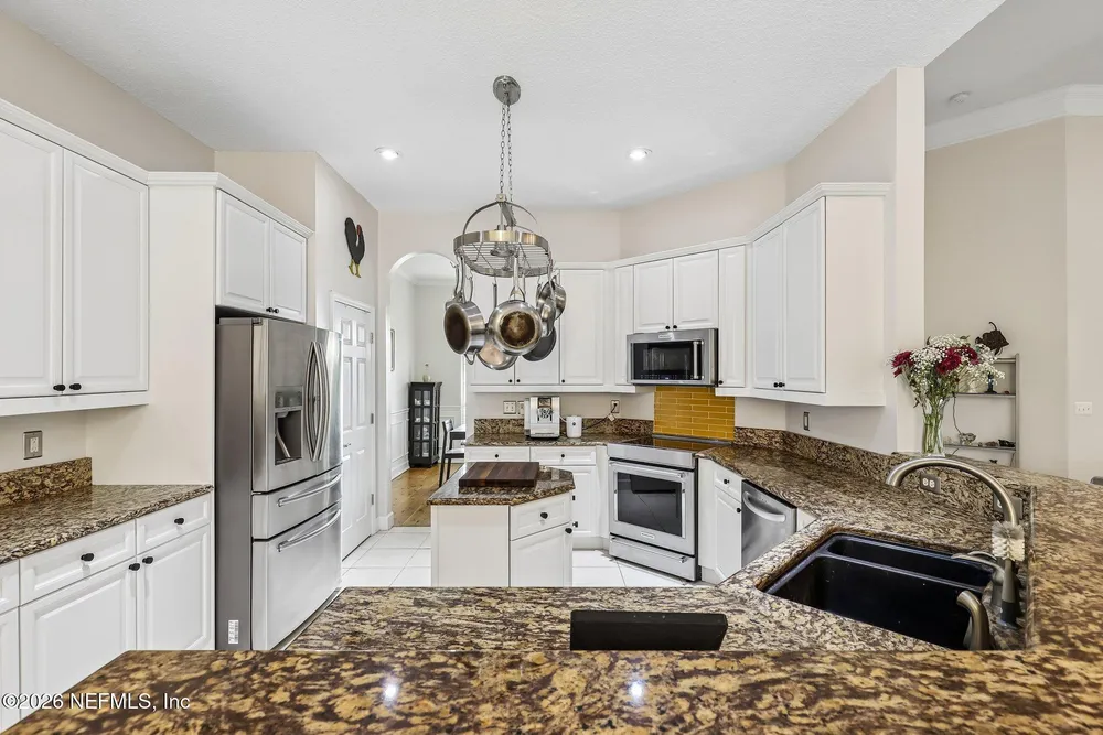 12633 Shoal Creek Ln N, Jacksonville, FL 32225