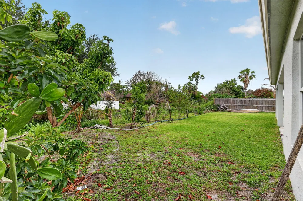 1974 SW Idaho Ln, Port St Lucie, FL 34953