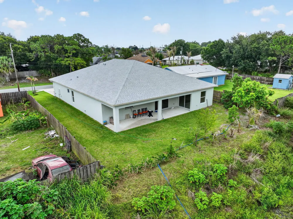 1974 SW Idaho Ln, Port St Lucie, FL 34953