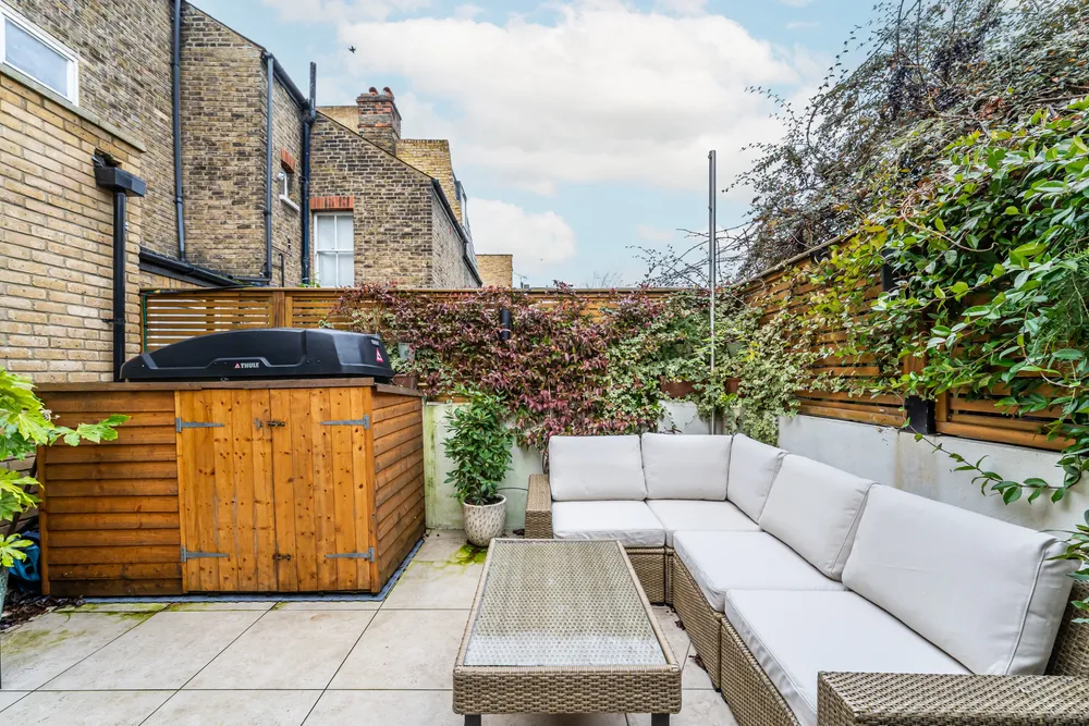 Freke Road, London, SW11