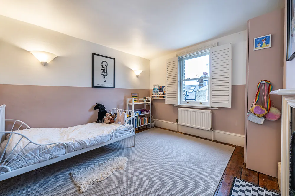 Freke Road, London, SW11