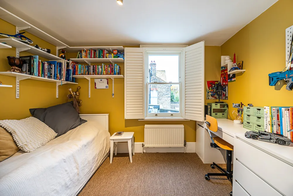 Freke Road, London, SW11