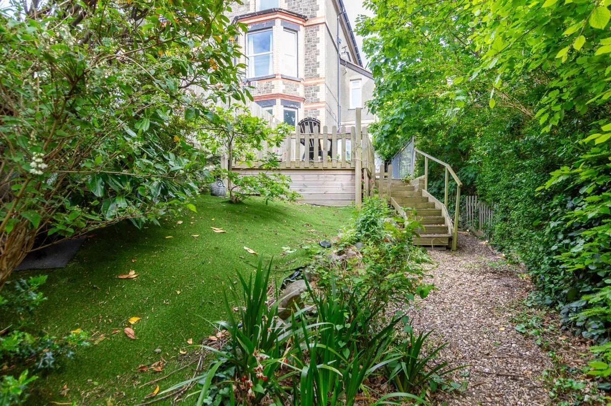 Marine Terrace, Conwy, LL34