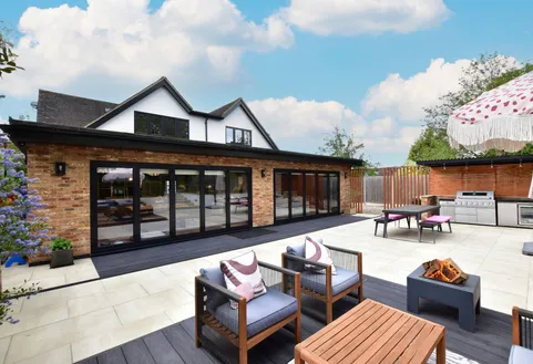 Abbots Road, Abbots Langley, WD5