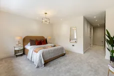 Ronmar Place, Leatherhead Road, Oxshott, KT22 photo 7