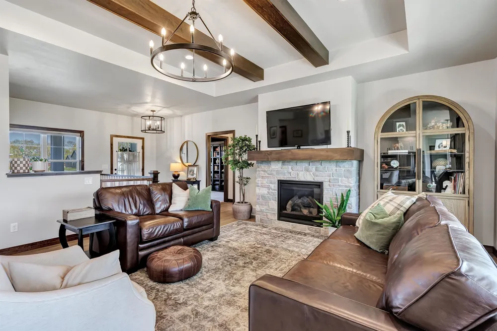 1636 Drusillas Way, Green Bay, WI 54313