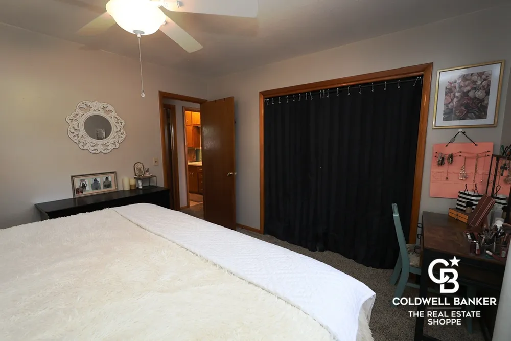 109 W Johnson St, Garden City, KS 67846