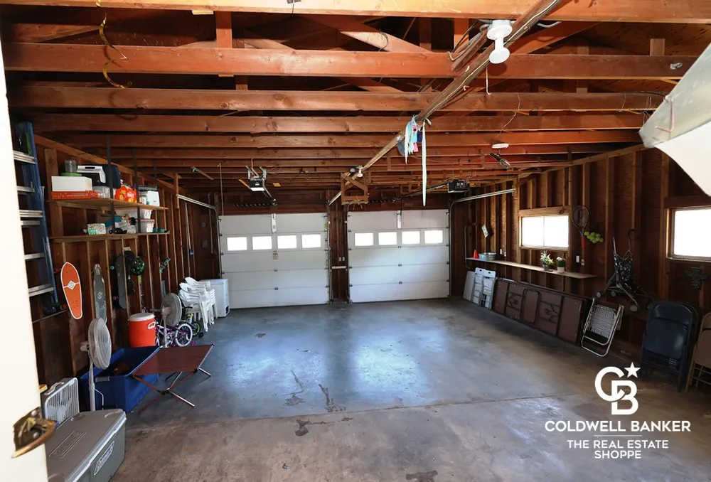 109 W Johnson St, Garden City, KS 67846