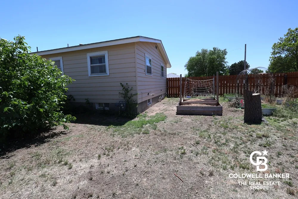 109 W Johnson St, Garden City, KS 67846