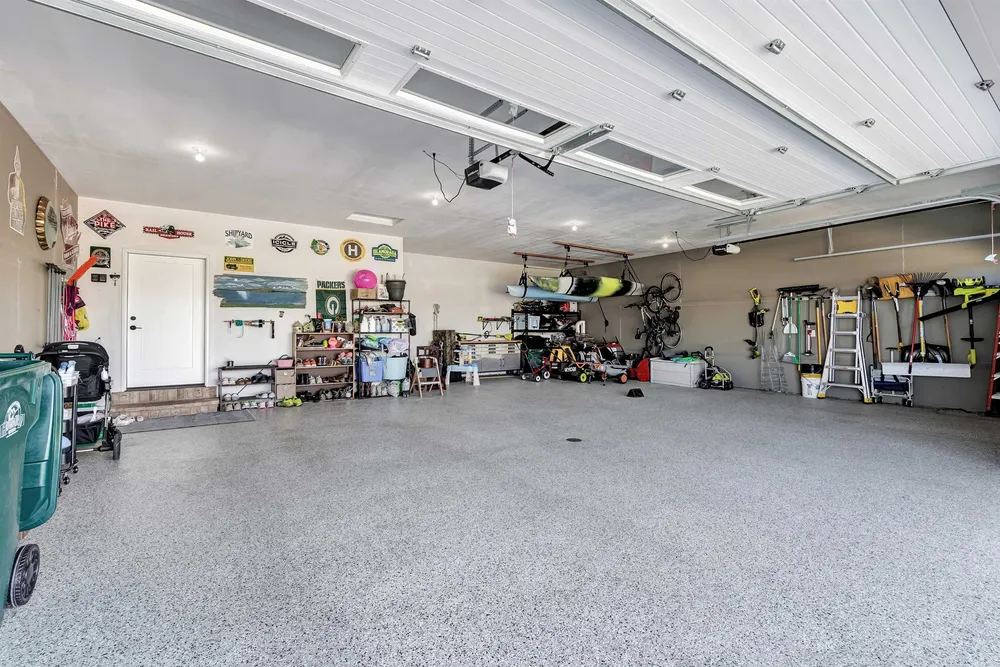 1636 Drusillas Way, Green Bay, WI 54313