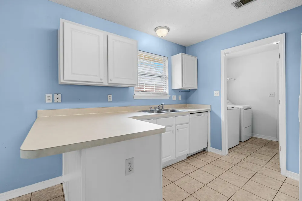 3998 Lauren Ct, Destin, FL 32541