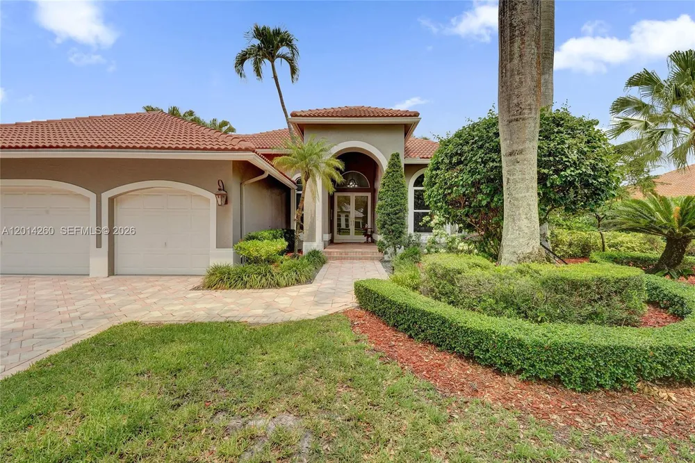 1640 Island Way, Weston, FL 33326