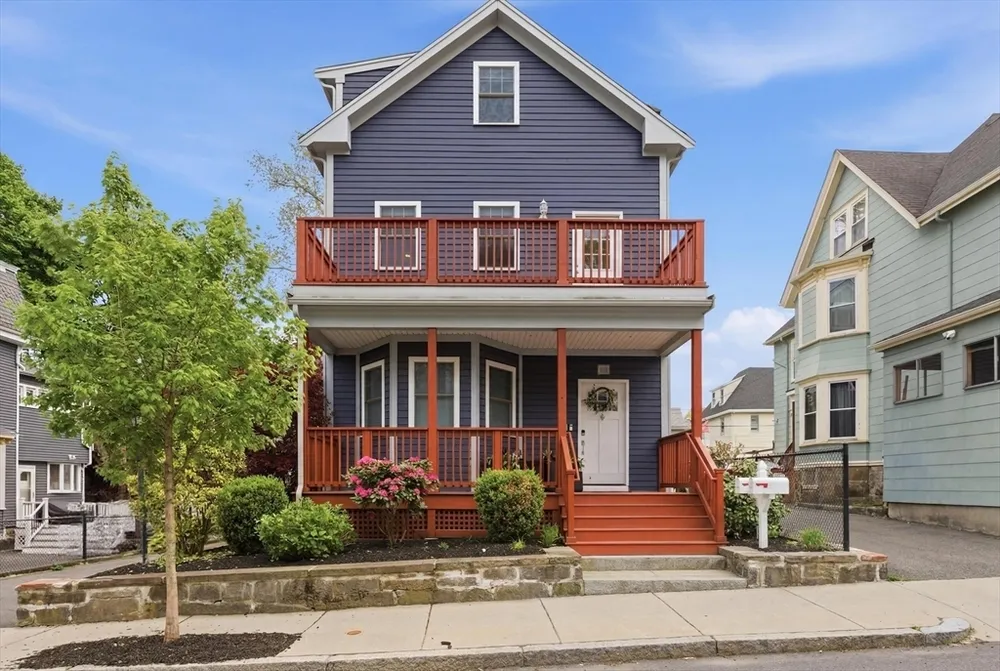 16 Wyoming St, Boston, MA 02121