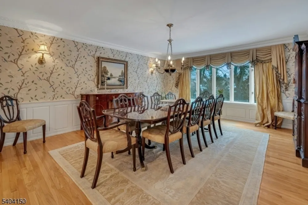 31 Garfield Ave, Madison, NJ 07940