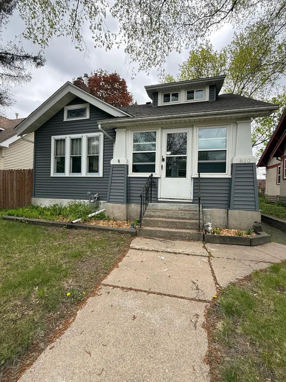 850 Clear Ave, St Paul, MN 55106