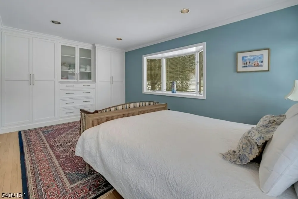 31 Garfield Ave, Madison, NJ 07940