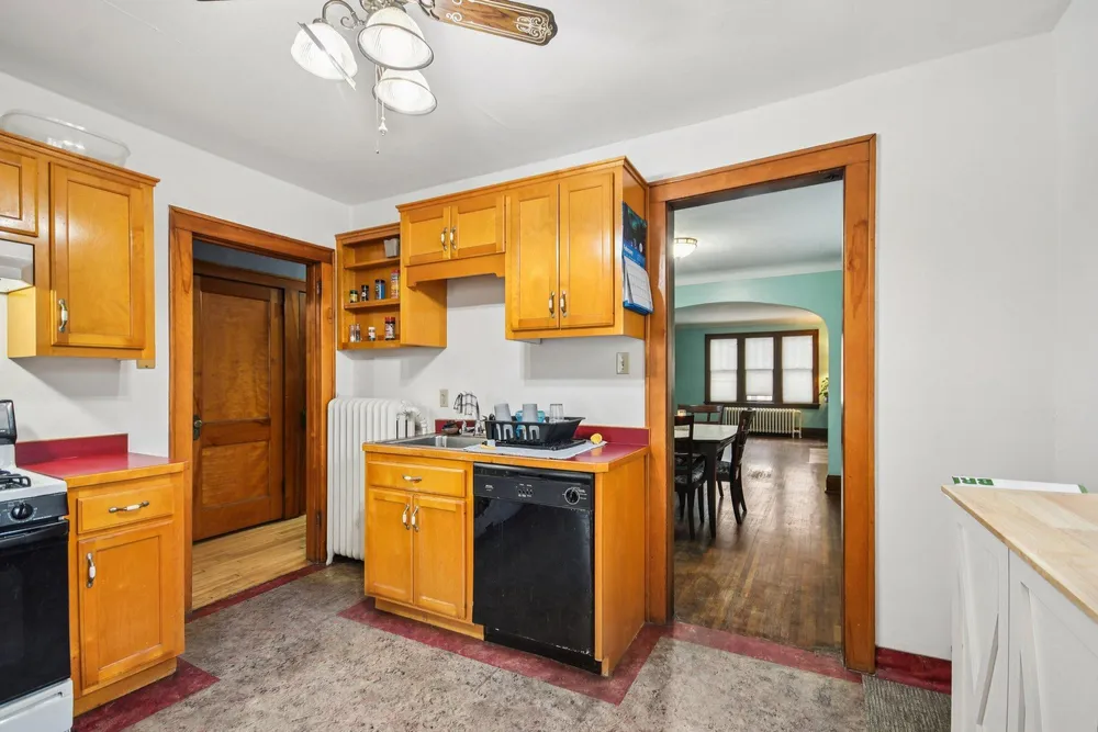850 Clear Ave, St Paul, MN 55106