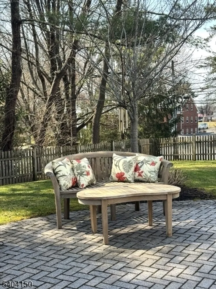 31 Garfield Ave, Madison, NJ 07940