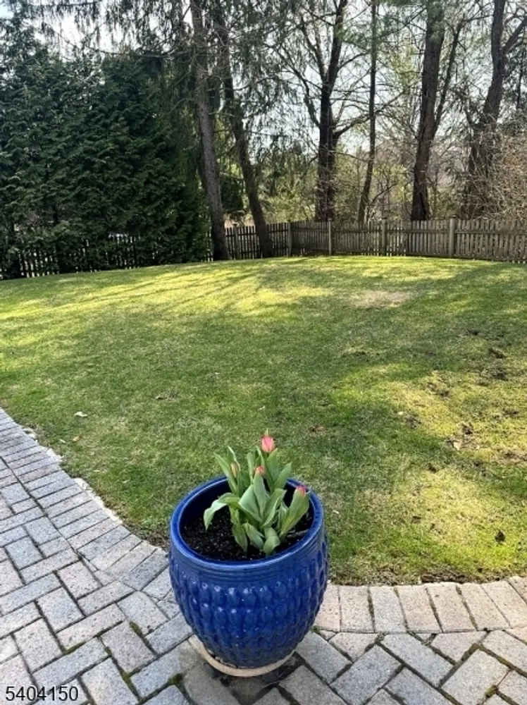 31 Garfield Ave, Madison, NJ 07940