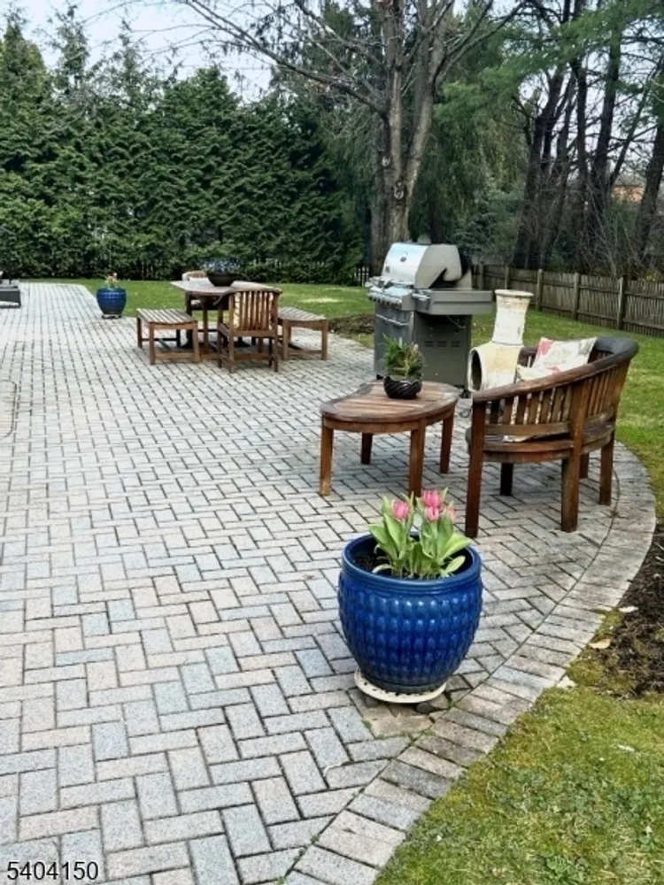 31 Garfield Ave, Madison, NJ 07940