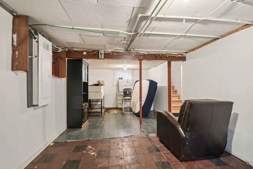 850 Clear Ave, St Paul, MN 55106