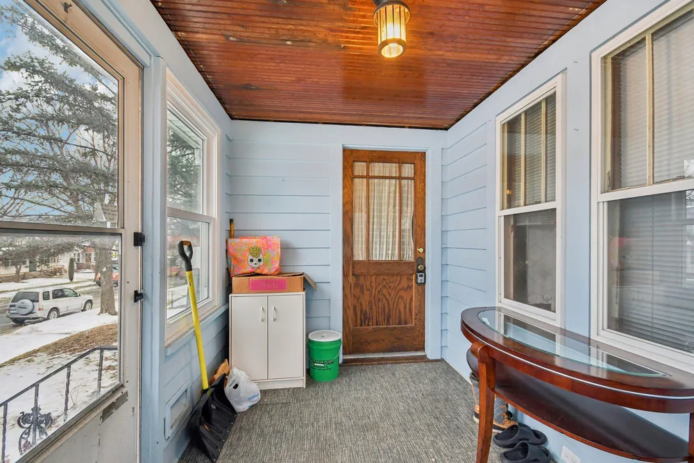 850 Clear Ave, St Paul, MN 55106