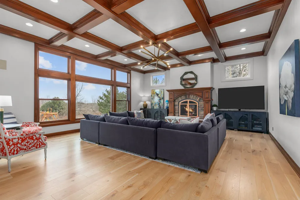 2730 E Apple Hill Blvd, Appleton, WI 54913
