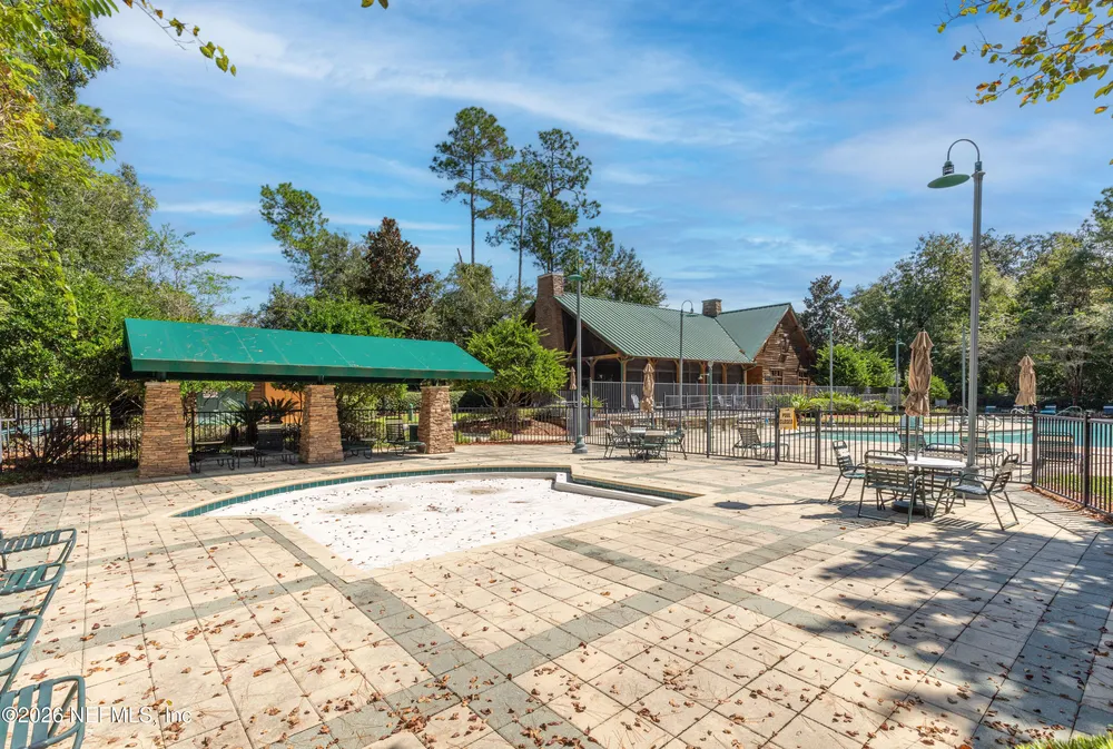 2525 Sunny Creek Dr, Fleming Island, FL 32003