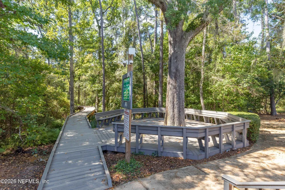 2525 Sunny Creek Dr, Fleming Island, FL 32003