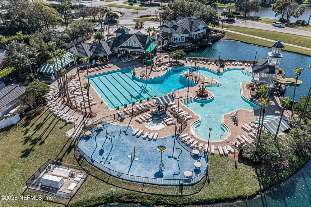 2525 Sunny Creek Dr, Fleming Island, FL 32003