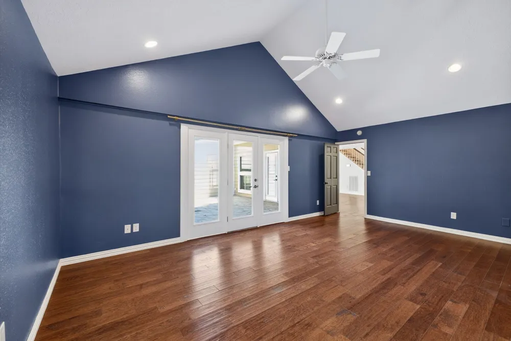 10707 Boardwalk St, Houston, TX 77042