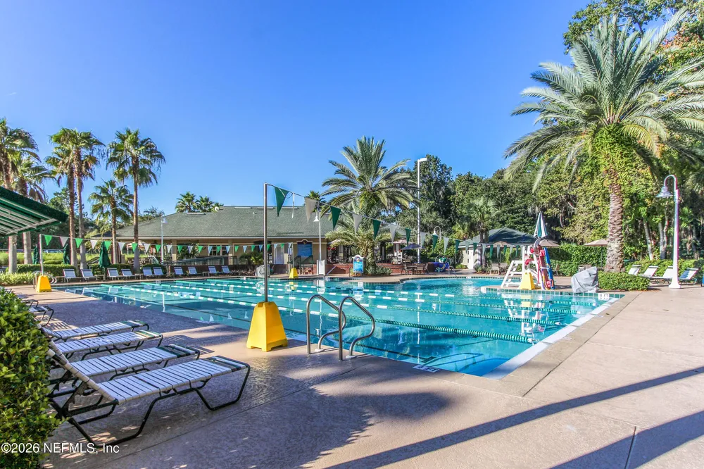 2525 Sunny Creek Dr, Fleming Island, FL 32003