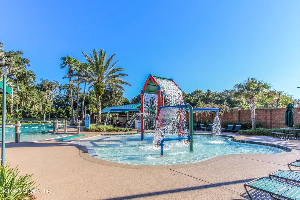 2525 Sunny Creek Dr, Fleming Island, FL 32003