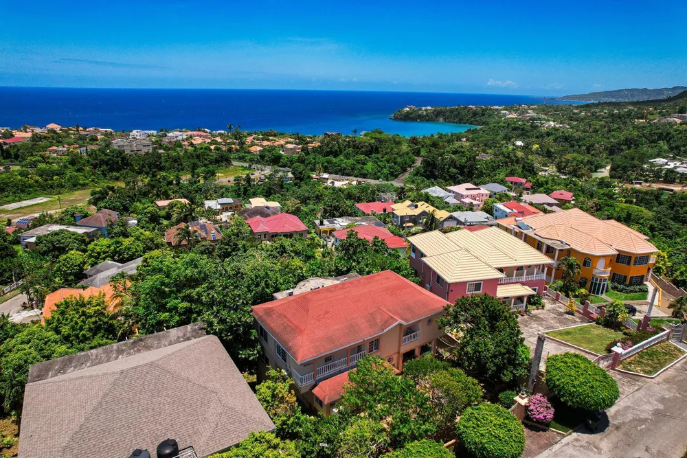 SPRING VALLEY ESTATE St. Mary