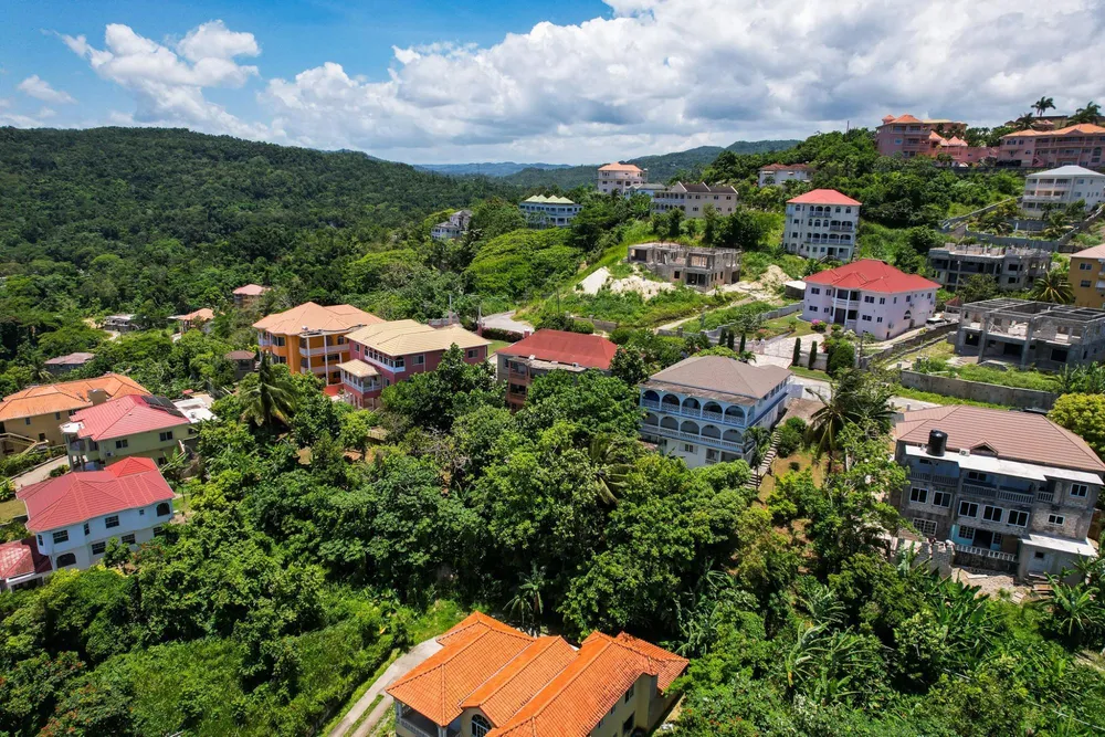 SPRING VALLEY ESTATE St. Mary