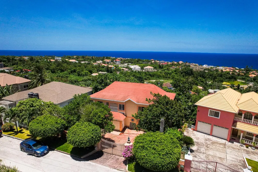SPRING VALLEY ESTATE St. Mary
