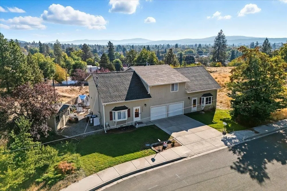 3250 N Ash Pl, Spokane, WA 99205