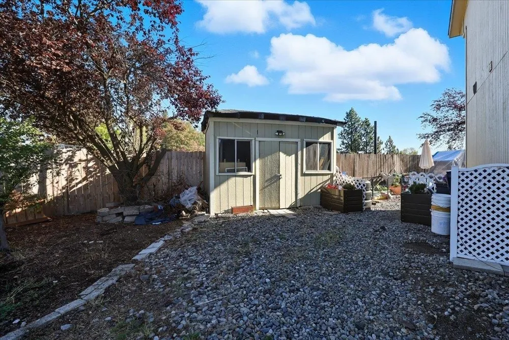 3250 N Ash Pl, Spokane, WA 99205
