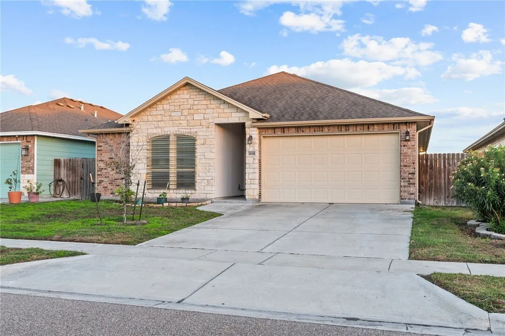3818 Pennine Way, Corpus Christi, TX 78414