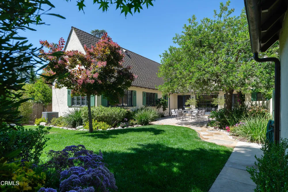 690 Prospect Blvd, Pasadena, CA 91103