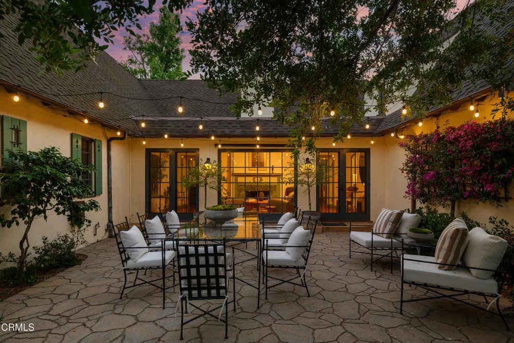 690 Prospect Blvd, Pasadena, CA 91103