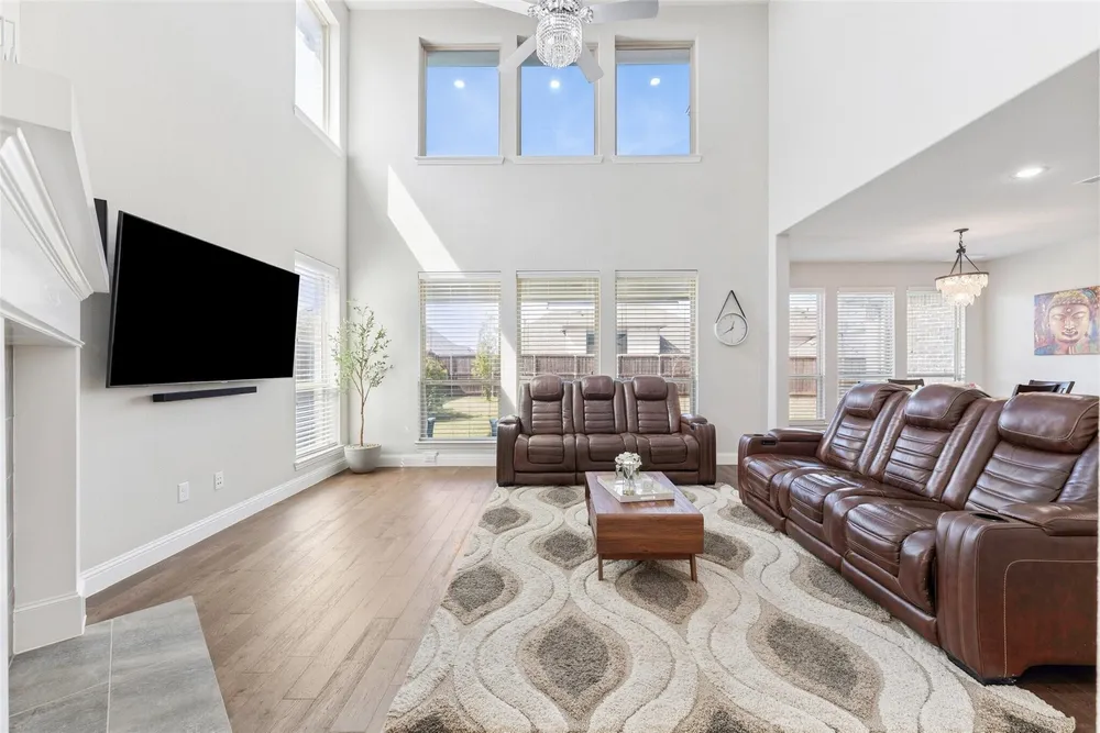 13761 Stallion Heights Ln, Frisco, TX 75035