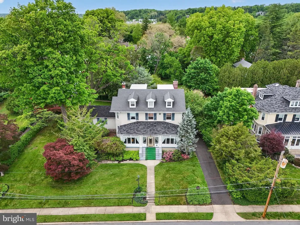 121 Weldy Ave, Oreland, PA 19075